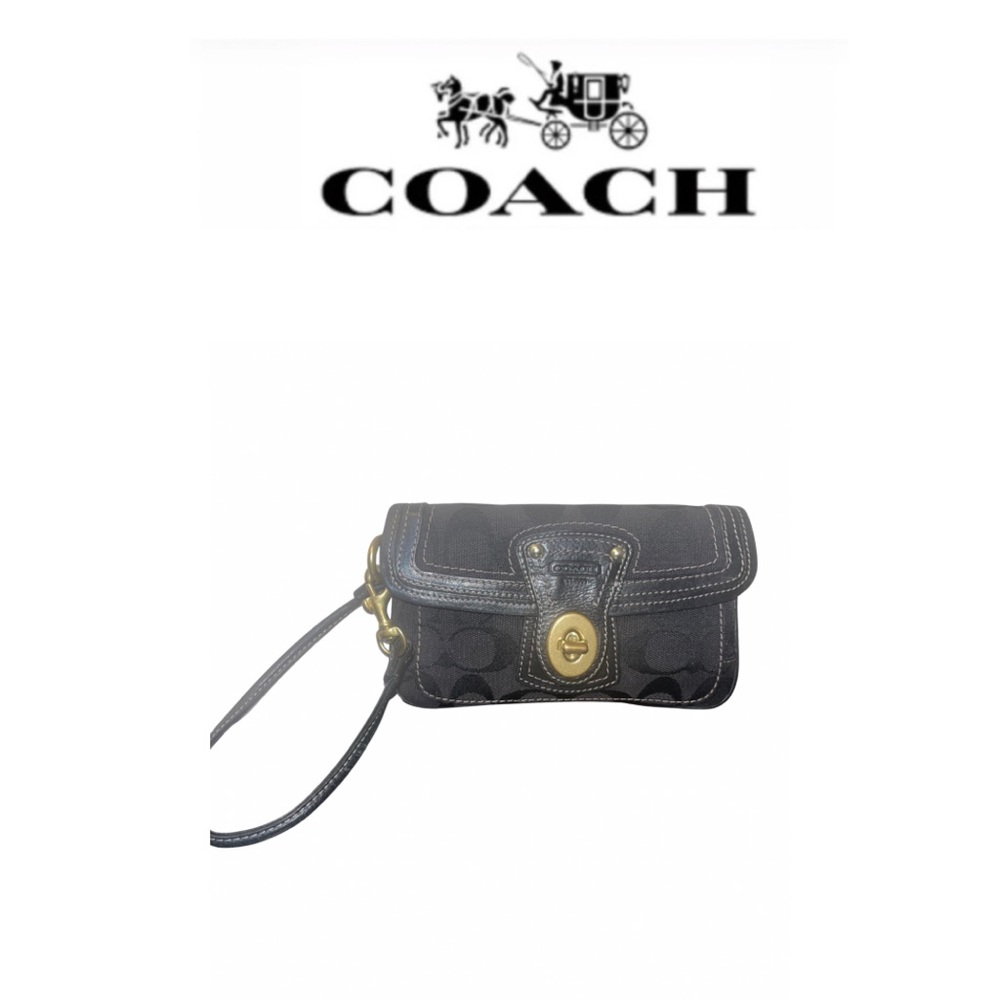 Coach Gigi Legacy Black Wristlet